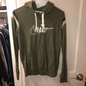 WOMENS NIKE HOODIE